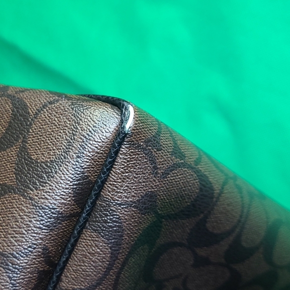 COACH DOCTOR BAG 🎒 - Picture 9 of 14